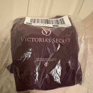 Victoria's Secret Deep berry brief nwt size M
